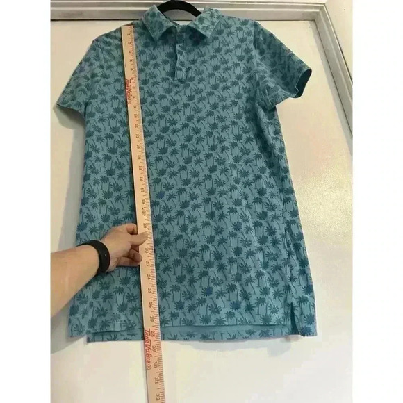 All in Motion Short Sleeve Shirt Blue Teal Palm Tree Size Medium 1/4 Button Up - Picture 2 of 7